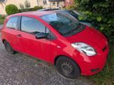 Toyota Yaris 1.0 - Toyota Yaris Gebrauchtwagen in Lübeck