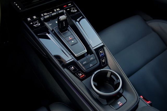 Porsche 992.2 4 GTS Cabrio*Lift,ACC,BOSE,18-W.,Sitzlüft*