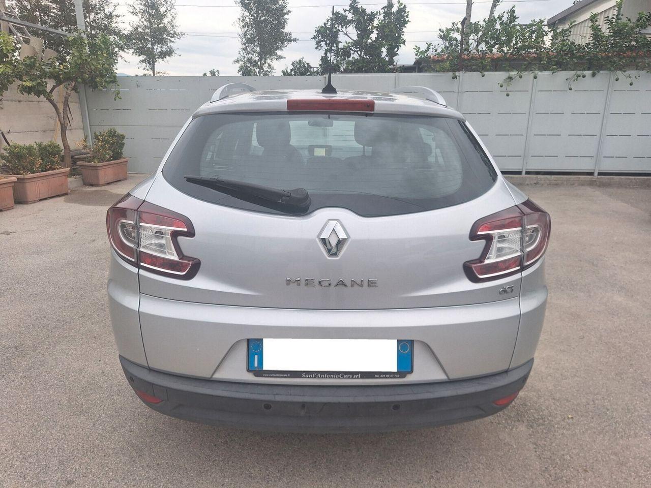 Renault Megane 2012 — photo 9