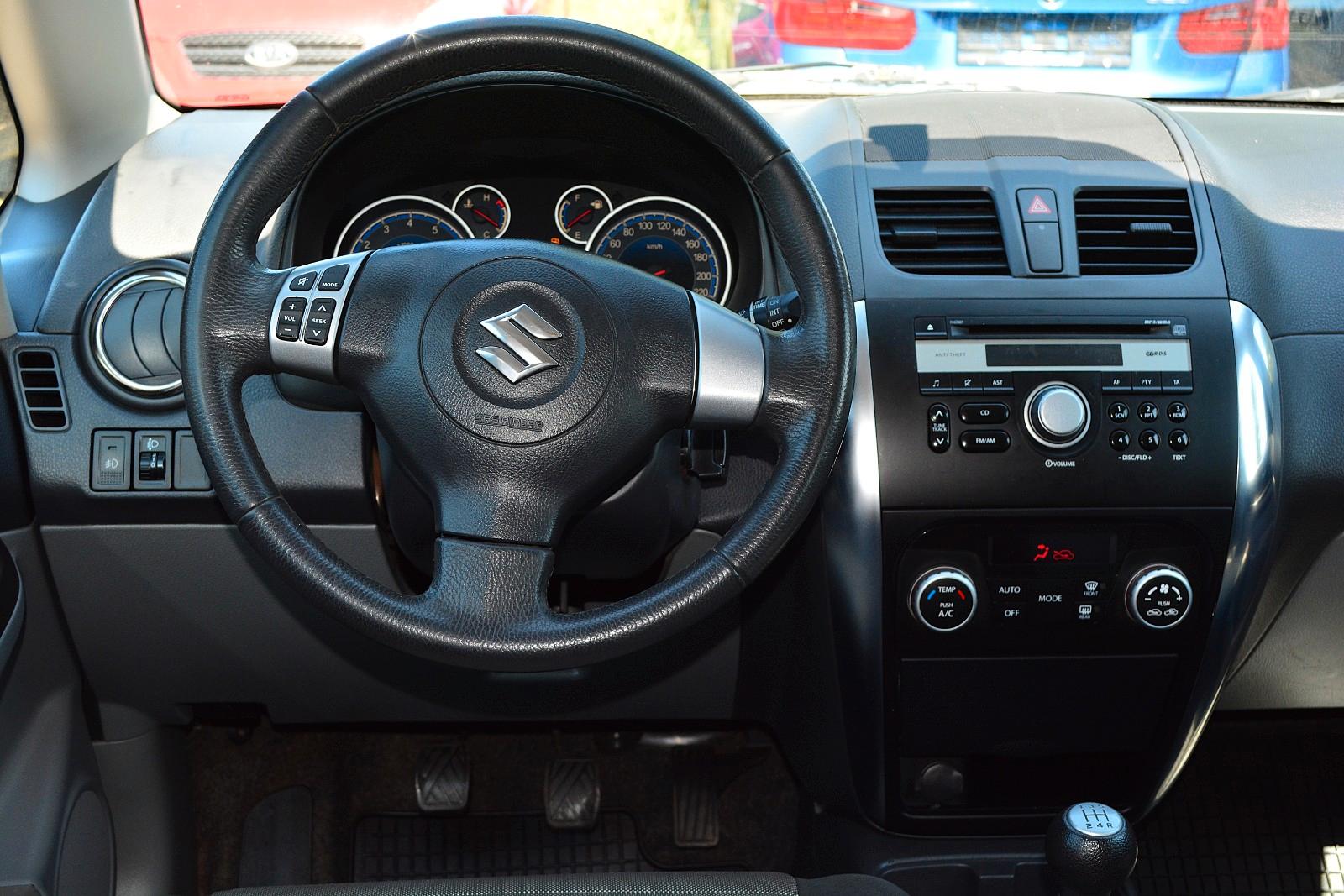 Suzuki (SX4) S-Cross
