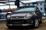 Ford Focus 1.6 Individual Titanium - Ford Focus aus 2011: Limousine