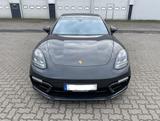 Porsche Panamera Turbo Executive Turbo Executive voll - Porsche Panamera Executive mit Benzin-Antrieb