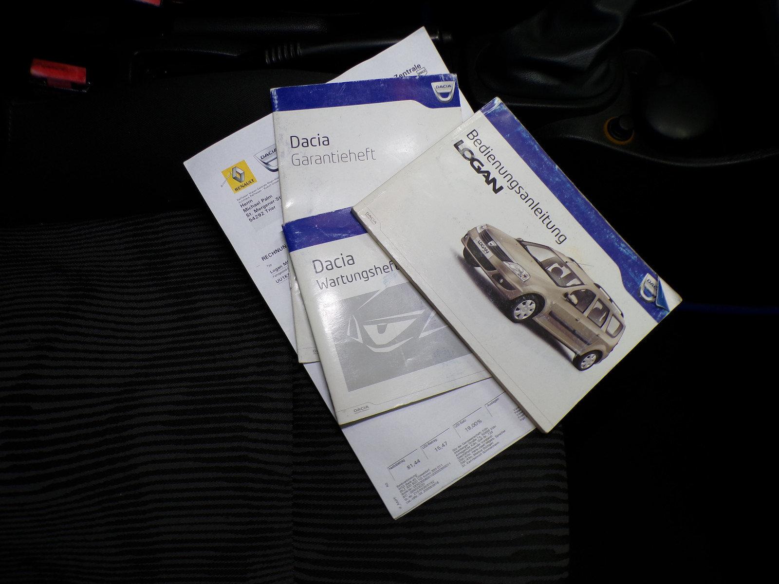 Dacia Logan 2009 — interior