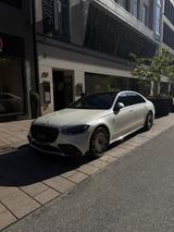 Mercedes-Benz S 500 4MATIC L -