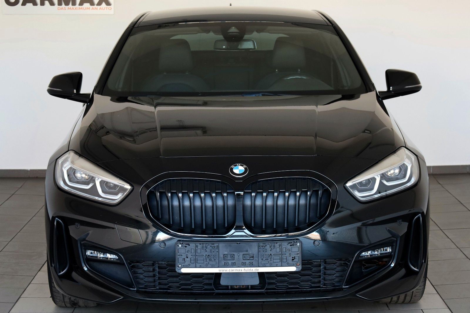Fahrzeugabbildung BMW 120 i M Sport, T.Leder,Navi,LED,SH,Kamera,+WR
