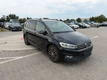 Volkswagen Touran - 3