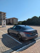 Alfa Romeo Giulia 2.2 Q4 Veloce - Alfa Romeo Giulia in Bochum