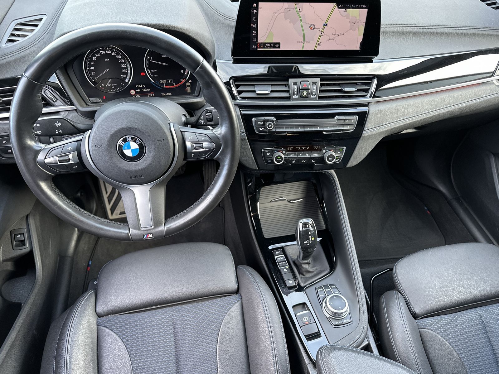 Fahrzeugabbildung BMW X1 xDrive20d M-Sport NAV+LED+AHK+KAMERA+18ZO+1HD