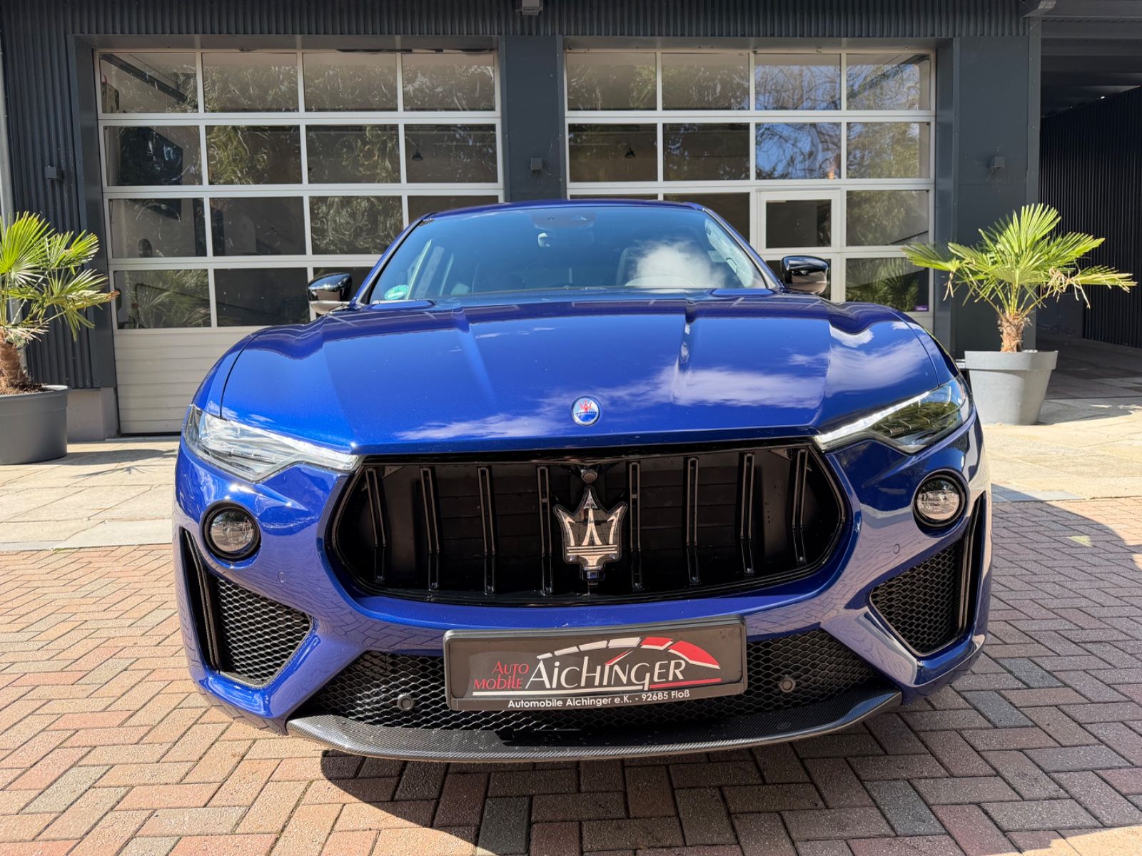 Maserati Levante Trofeo Q4 3.8 V8 Alcantara ACC Sitzheiz foto 3