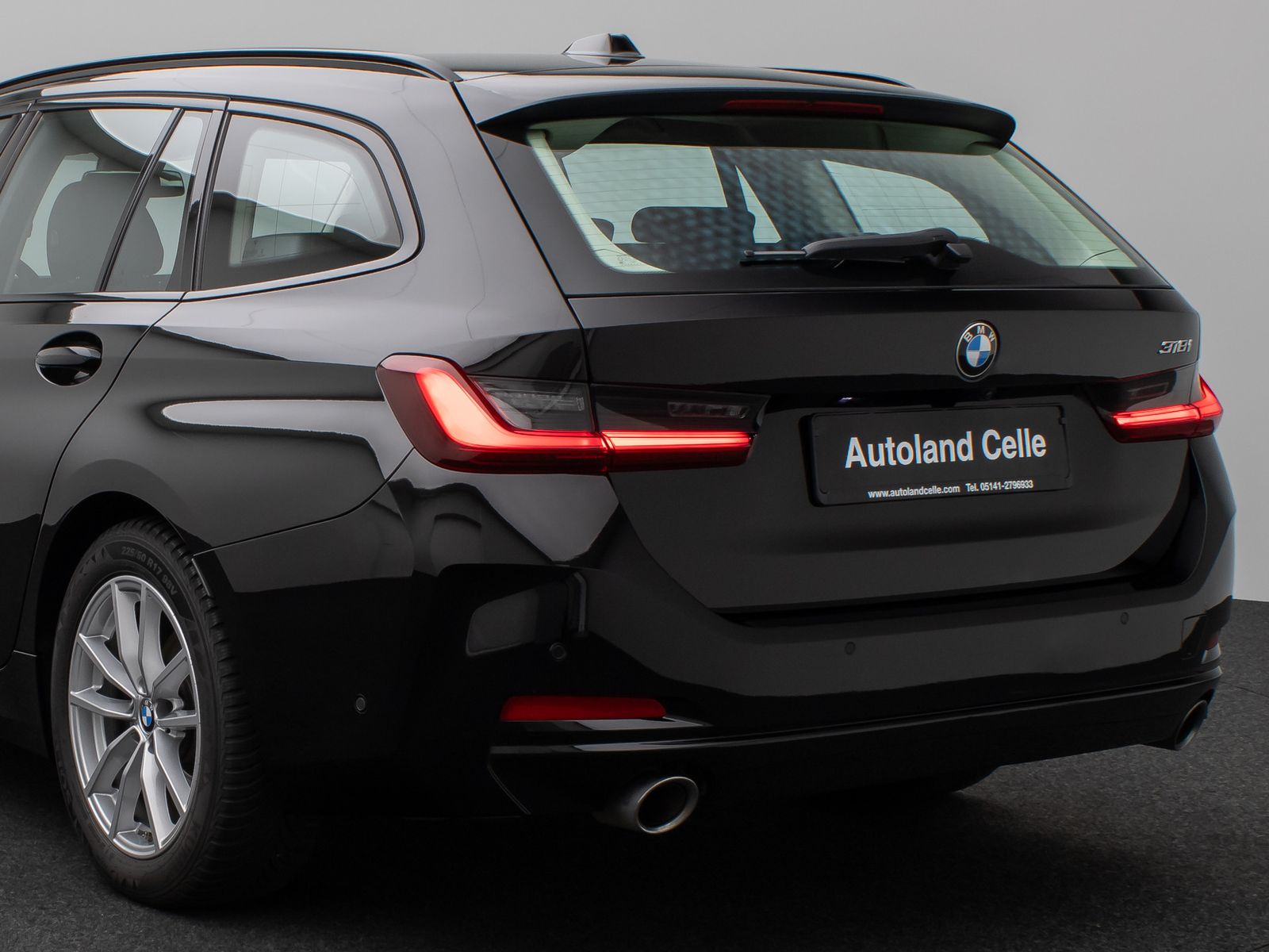 Fahrzeugabbildung BMW 318i Kamera DAB CockPit+ Alarm Geschwindigkeitsr