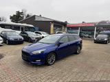 Ford Focus ST-LINE Sitzhz Sportsitze PDC vo+ht - Ford Focus Gebrauchtwagen in Aachen