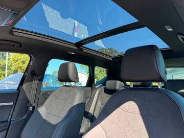 Fahrzeugbestand 14 Seat Ateca FR 2.0 DSG Black Ed. AHKPano360Grad