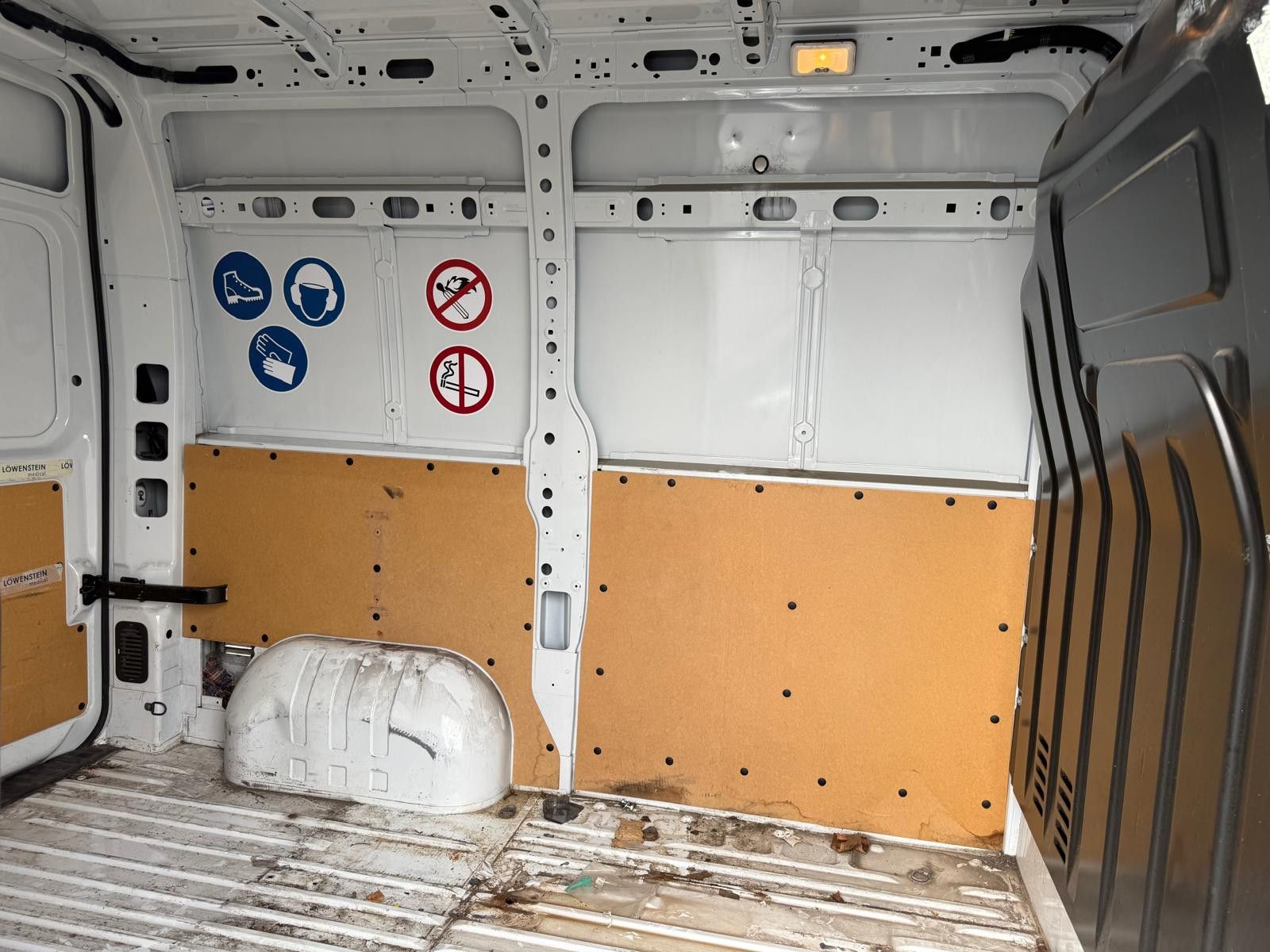 Fahrzeugabbildung Renault Master III Kasten L1H2 HKa3,5t/1.HAND/SCHECKHEFT