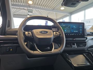 Bild 14 Ford Tourneo Custom 320 L1 Titanium X AWD AHK-klappba