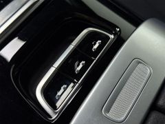 MERCEDES-BENZ CLE 200 Avantg Adv+ LedHP 360 AHK Leder 1.Hd
