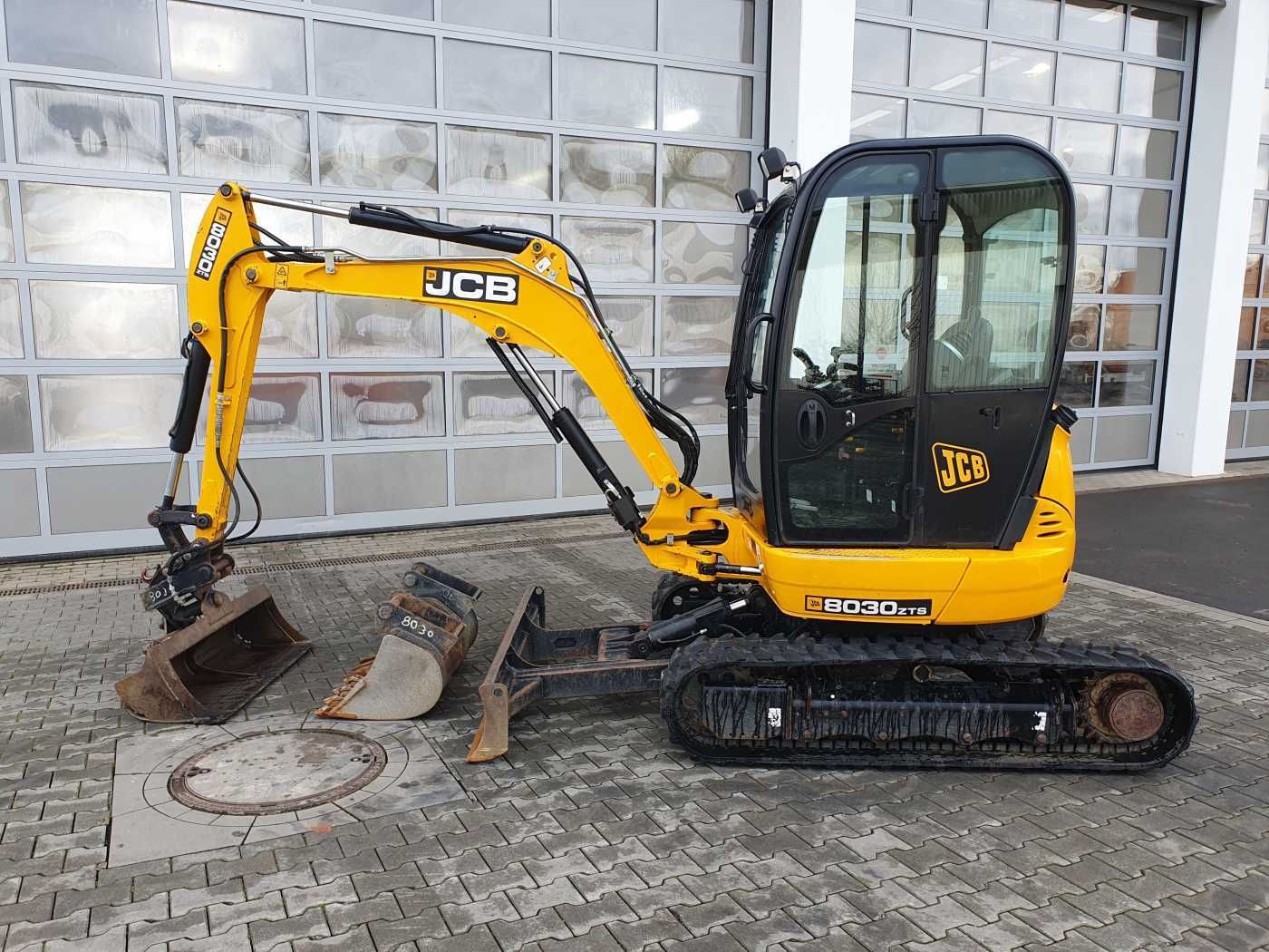 Fahrzeugabbildung JCB 8030 ZTS / MS03 / 1.750h / 2019 / Löffelpaket