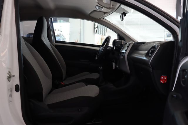 Fahrzeugabbildung Citroën C1 Furio PureTech 82 Shine