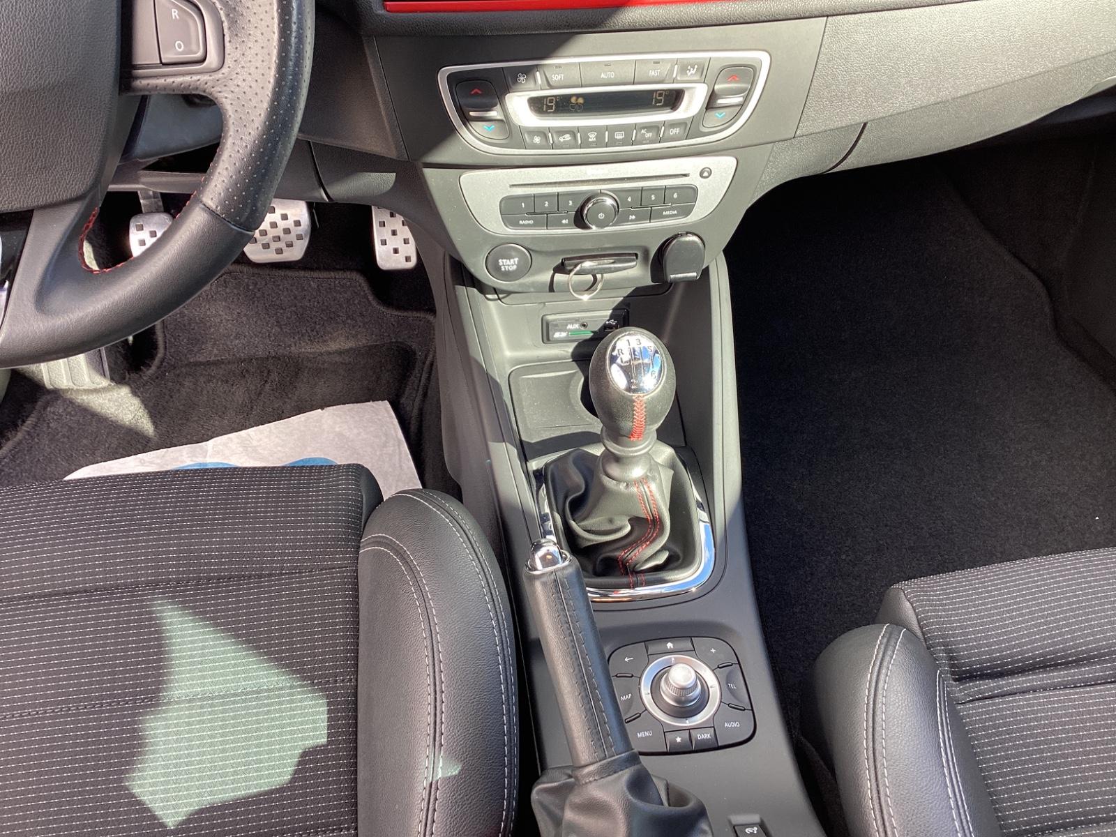 Renault Megane III Coupe GT Line 1,5 dCi 110 FAP