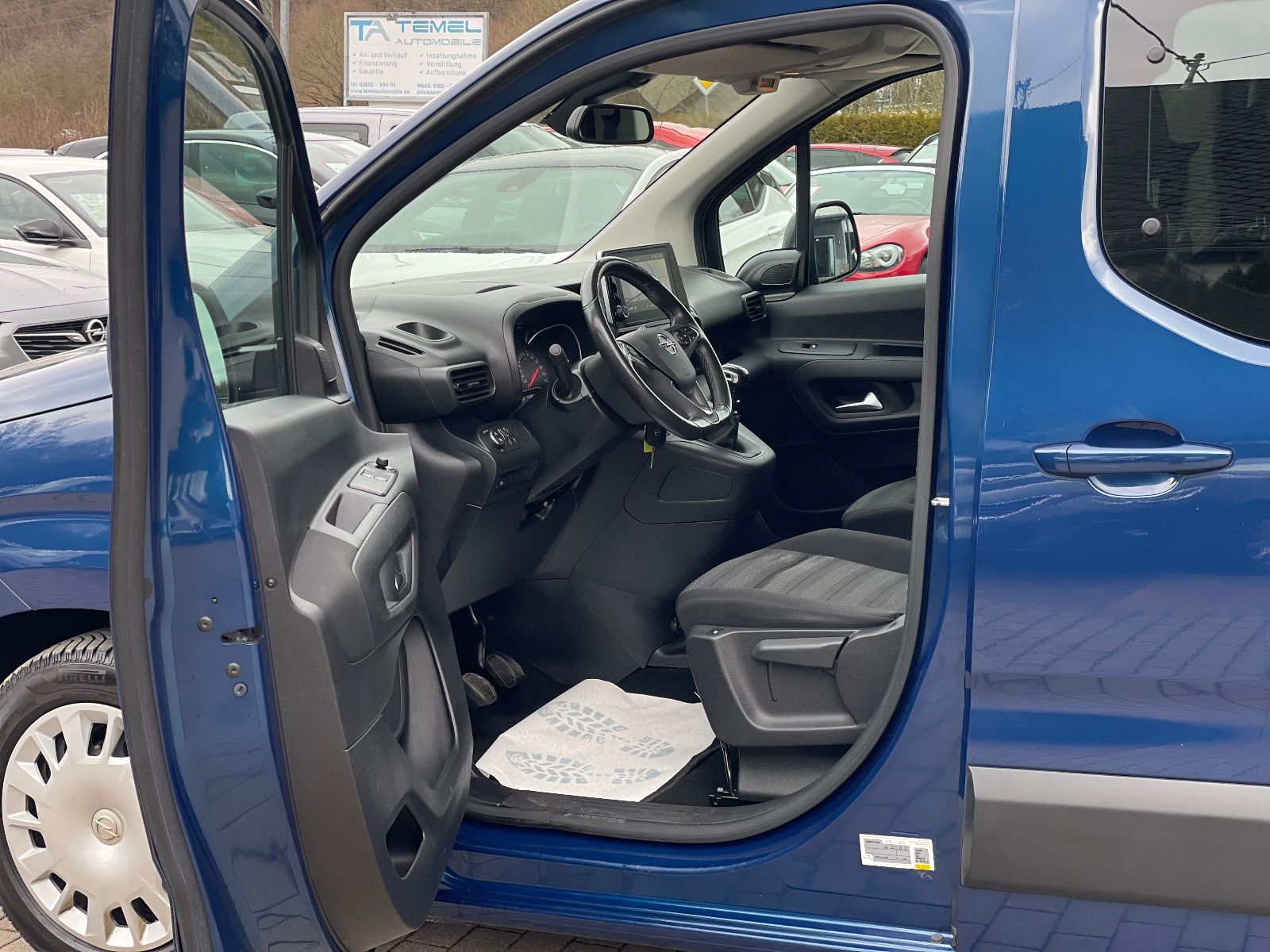 OPEL Combo Life, 2021, Benzin, 110 PS