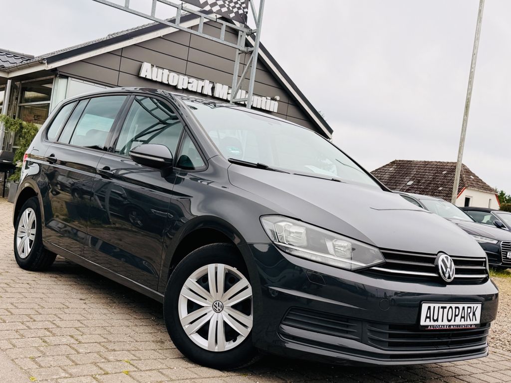 Image of Volkswagen Touran