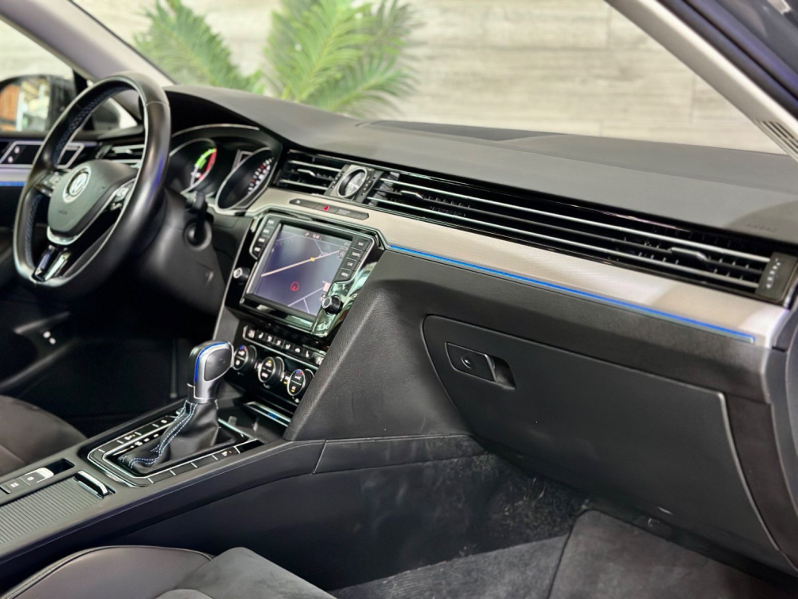 Fahrzeugabbildung Volkswagen Passat Lim. GTE 1,4TSI *DSG*AHK*Standh*ACC*Sound