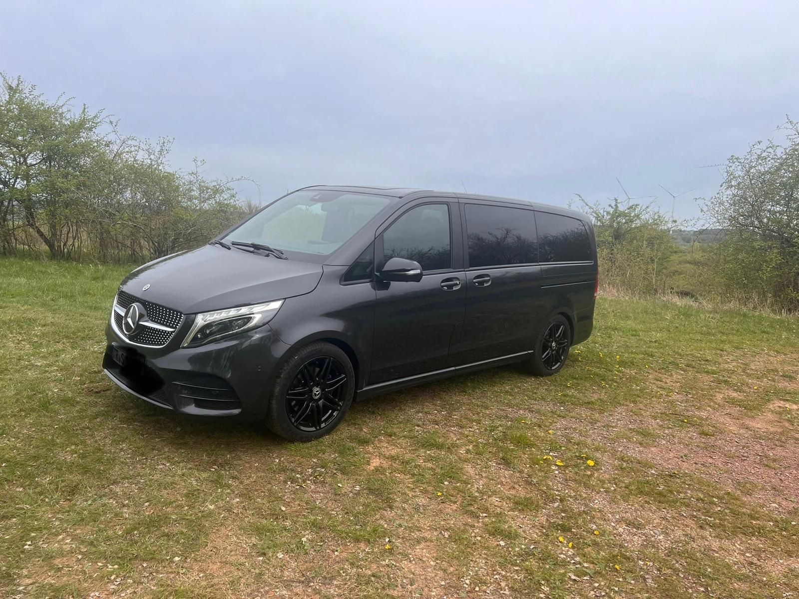 MERCEDES-BENZ AMG V 300 d Aut. EDITION lang EDITION 
