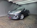 Peugeot 207 CC Cabrio, KLIMA, PARKTRONIK, SITZHZG - Peugeot 207: Cabrio