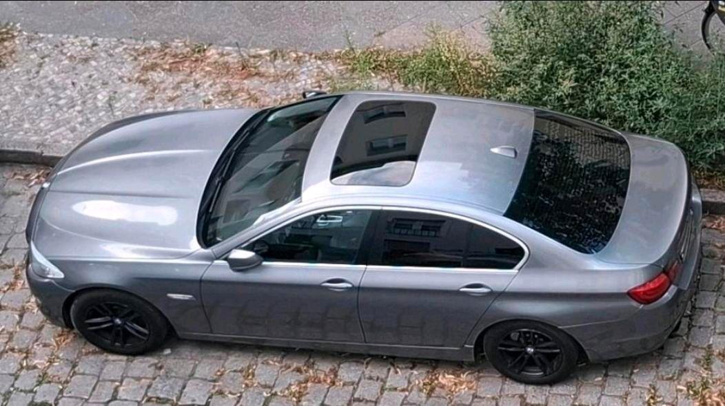 BMW 528