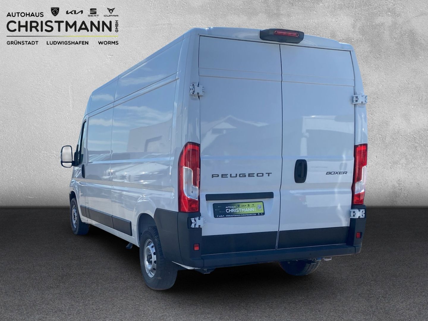 Fahrzeugabbildung Peugeot Boxer Kasten Hochraum 335 L3H2 BlueHDi 140 2.2 B