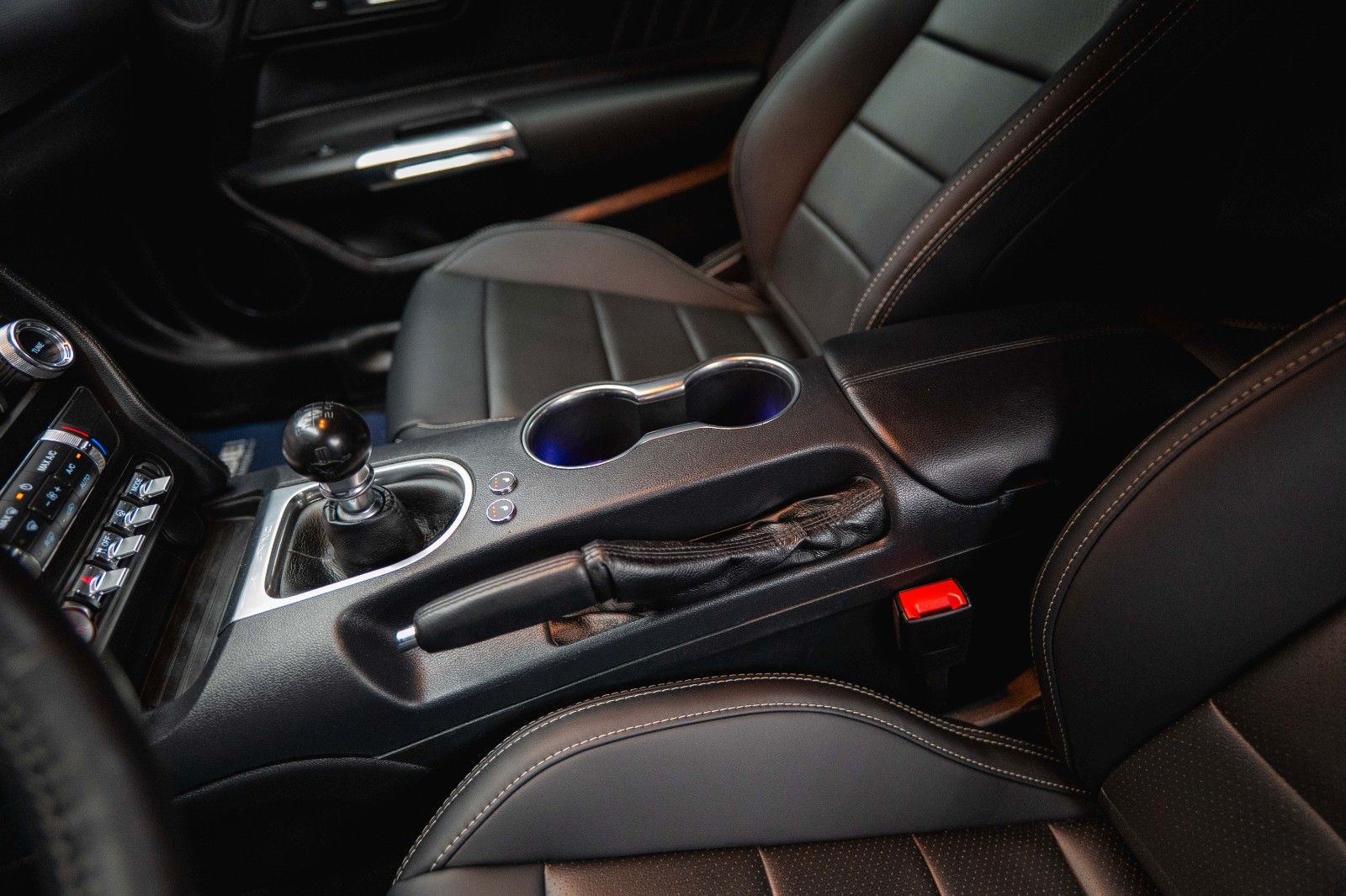 Fahrzeugabbildung Ford Mustang Shelby GT 500 5.0 V8 Modell 2024 *6Gang*