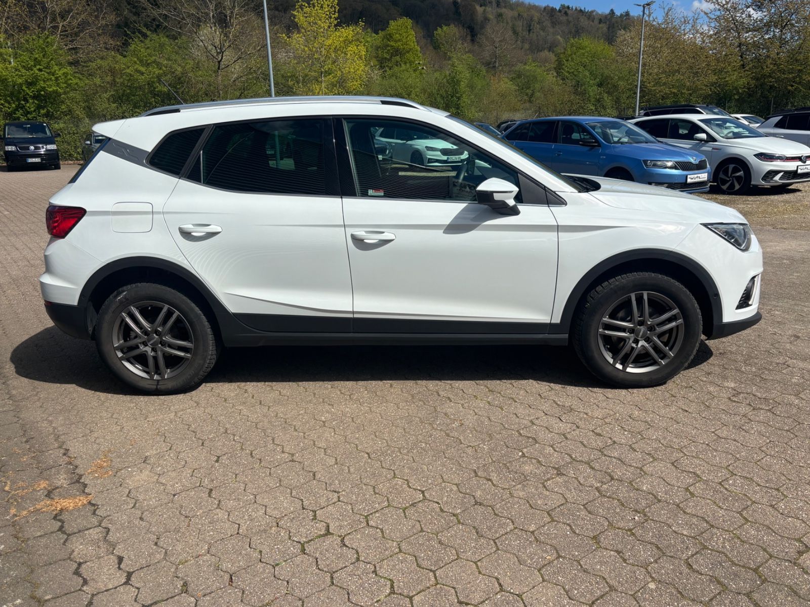 Fahrzeugabbildung SEAT Arona 1.6 TDI FR