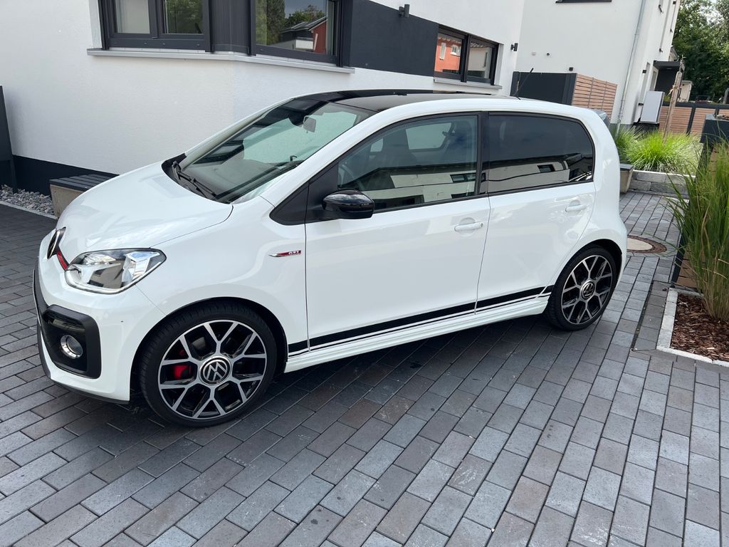 Image of Volkswagen up!