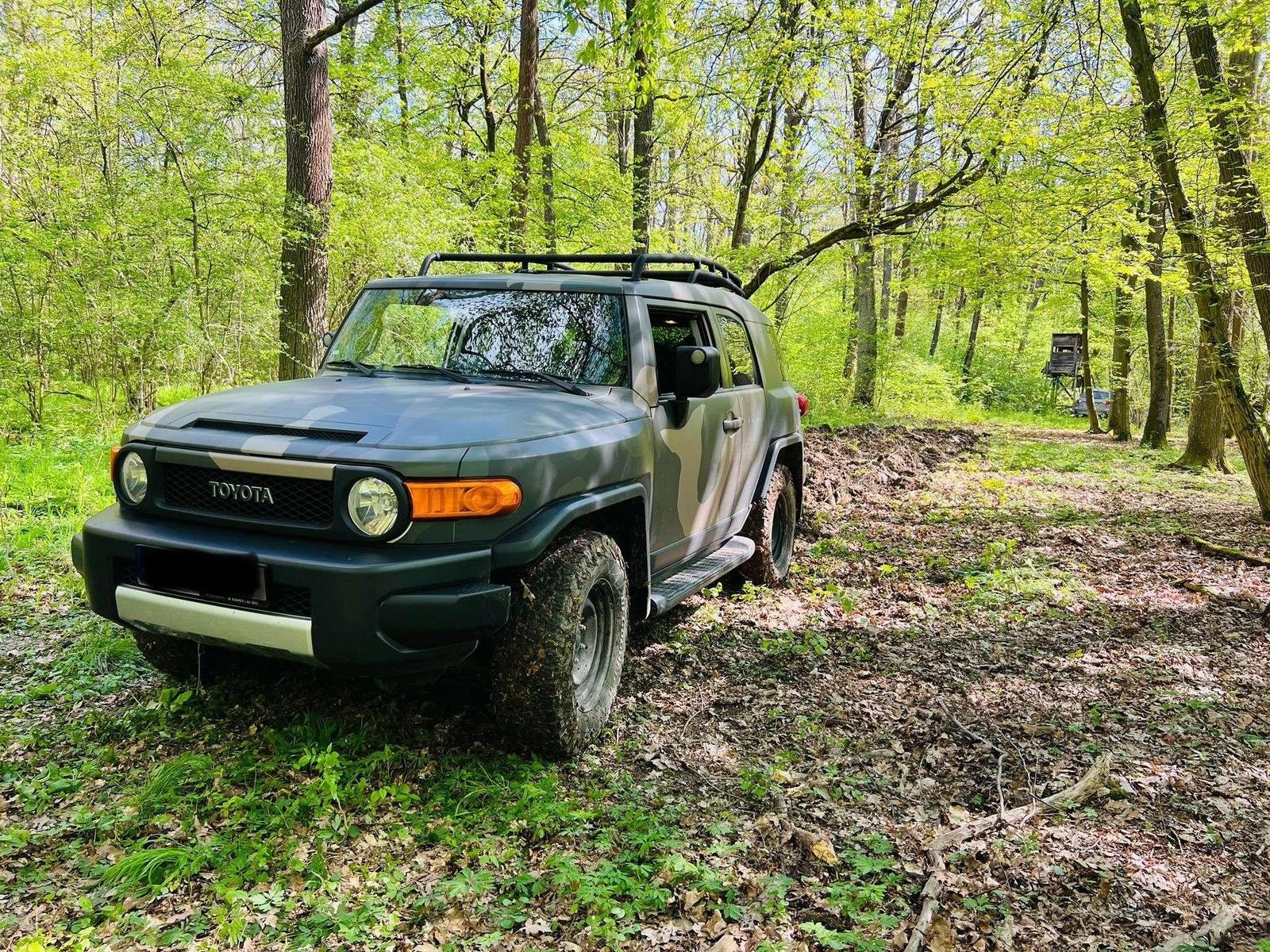 Toyota FJ Cruiser TÜV+AU NEU