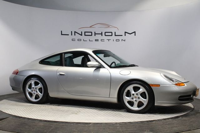 Porsche 996 Carrera 2 Coupe Manual - 100% original!