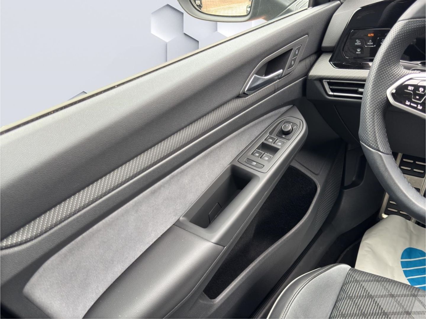 Golf Variant Mildhybrid VIII 1.5 eTSI R-Line DSG