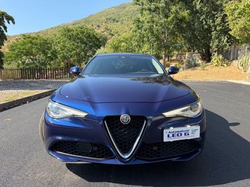 Alfa-Romeo Giulia - 2