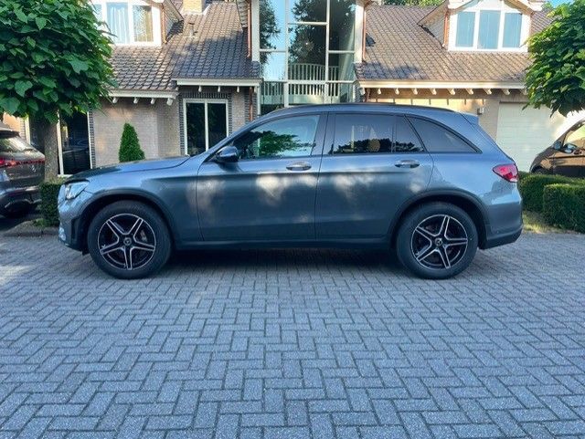 Mercedes-Benz GLC 200 200d 4MATIC AMG LINE PANO NIGHT LED imagem 2