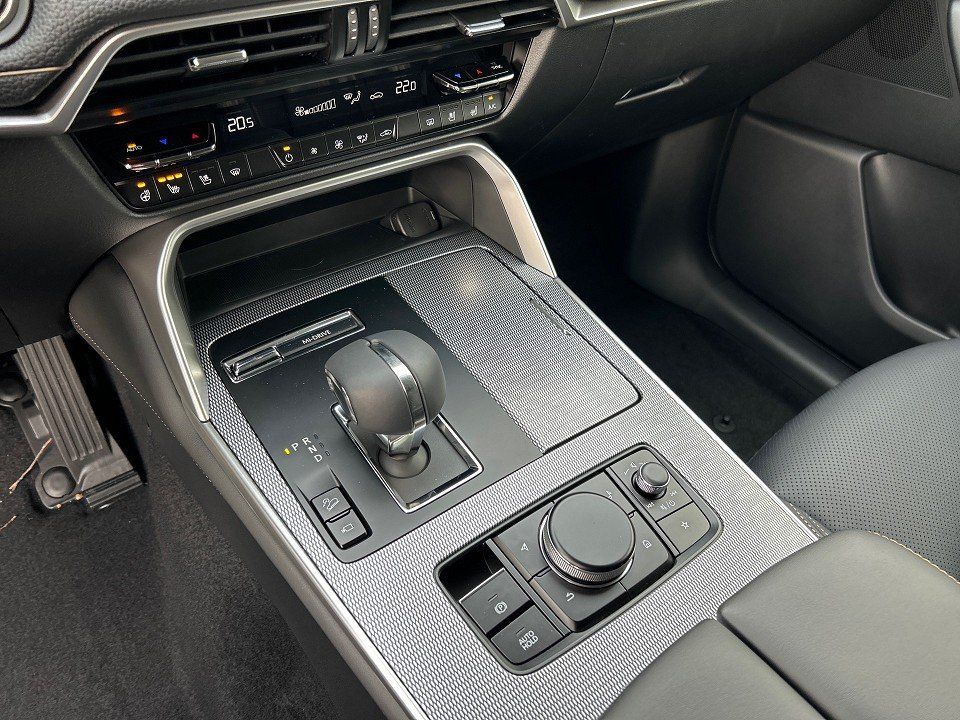 Fahrzeugabbildung Mazda CX-60 3.3L eSKY-D 254ps AT AWD HOMURA PLUS BOSE+