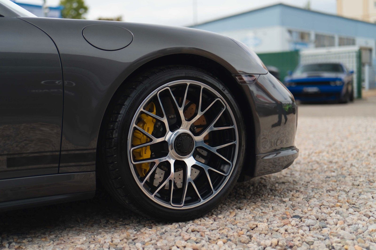 Fahrzeugabbildung Porsche 991 911 Turbo S Coupe Chrono+ | Ceramic | Carbon