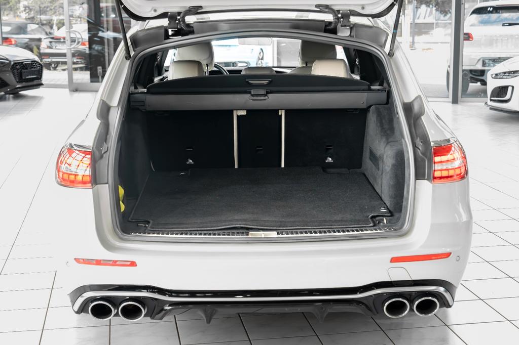 Mercedes-Benz E 53 AMG