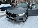 Volvo XC 60 XC60 Momentum AWD*LEDER*LED*AHK - Volvo Gebrauchtwagen in Halle