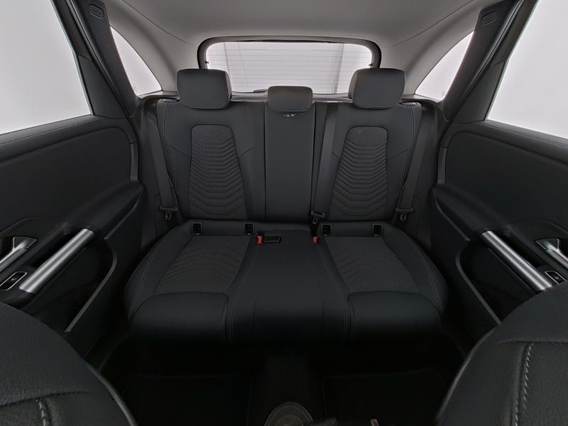 Fahrzeugabbildung Mercedes-Benz B 200 Progress*Distro*360*MultiBeam*el.Sitz*TOT*
