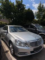 Mercedes-Benz E 200 E Limousine E 200 CDI BlueEfficiency - Mercedes-Benz E 200: Cdi Blueefficiency
