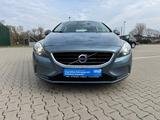 Volvo V40 Momentum - Volvo mit Diesel-Antrieb: Limousine, Schaltgetriebe