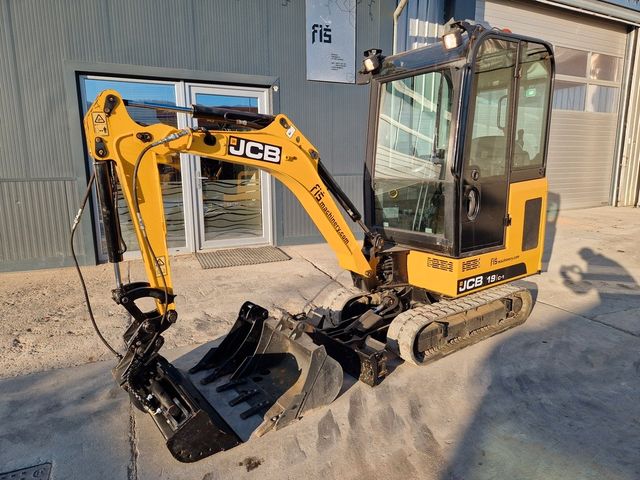 JCB 19C-1 - 2017 YEAR - 1725 HOURS - 3X BUCKETS