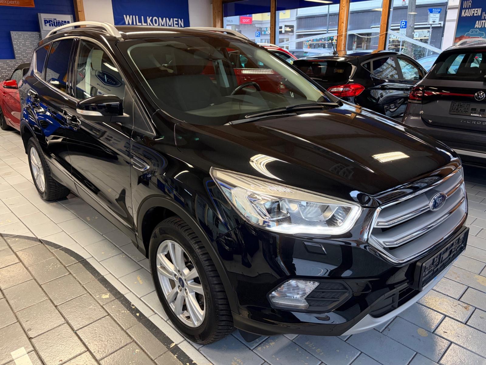 Ford Kuga Cool & Connect 1.5 ecoboost AHK/NAV/WINTER
