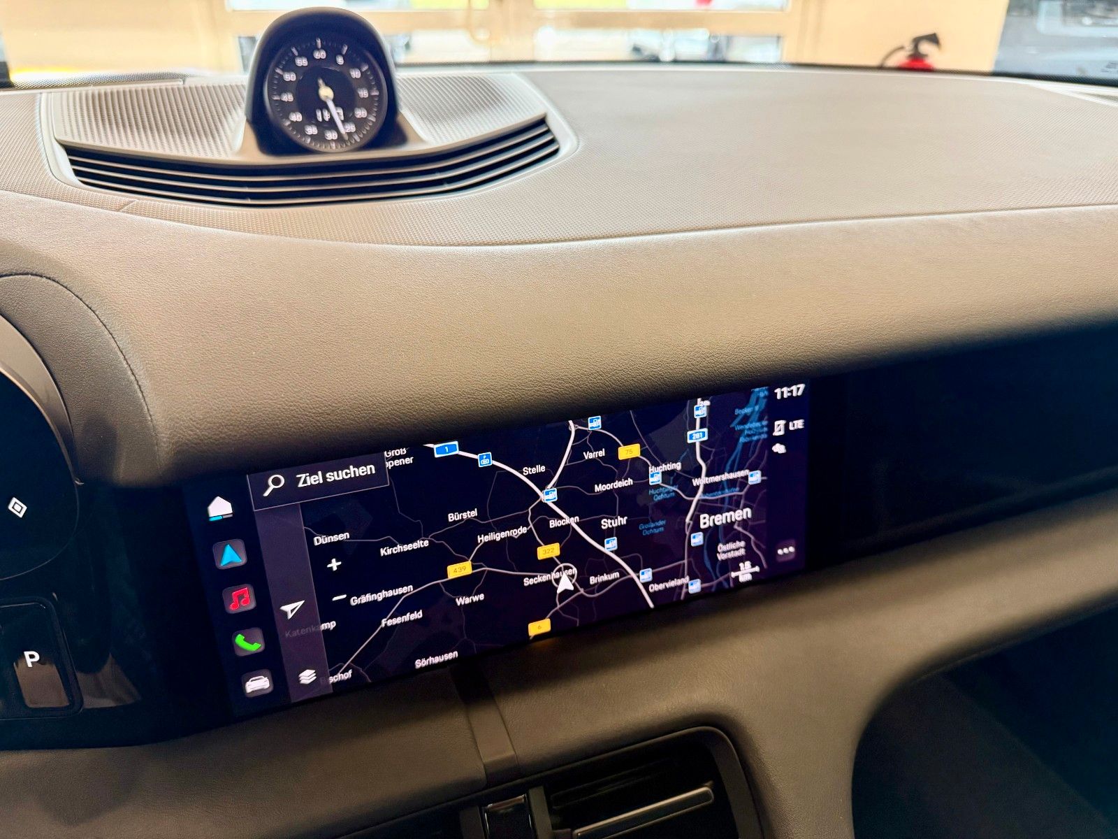 Fahrzeugabbildung Porsche Taycan Performance Panorama/SportChrono/WP