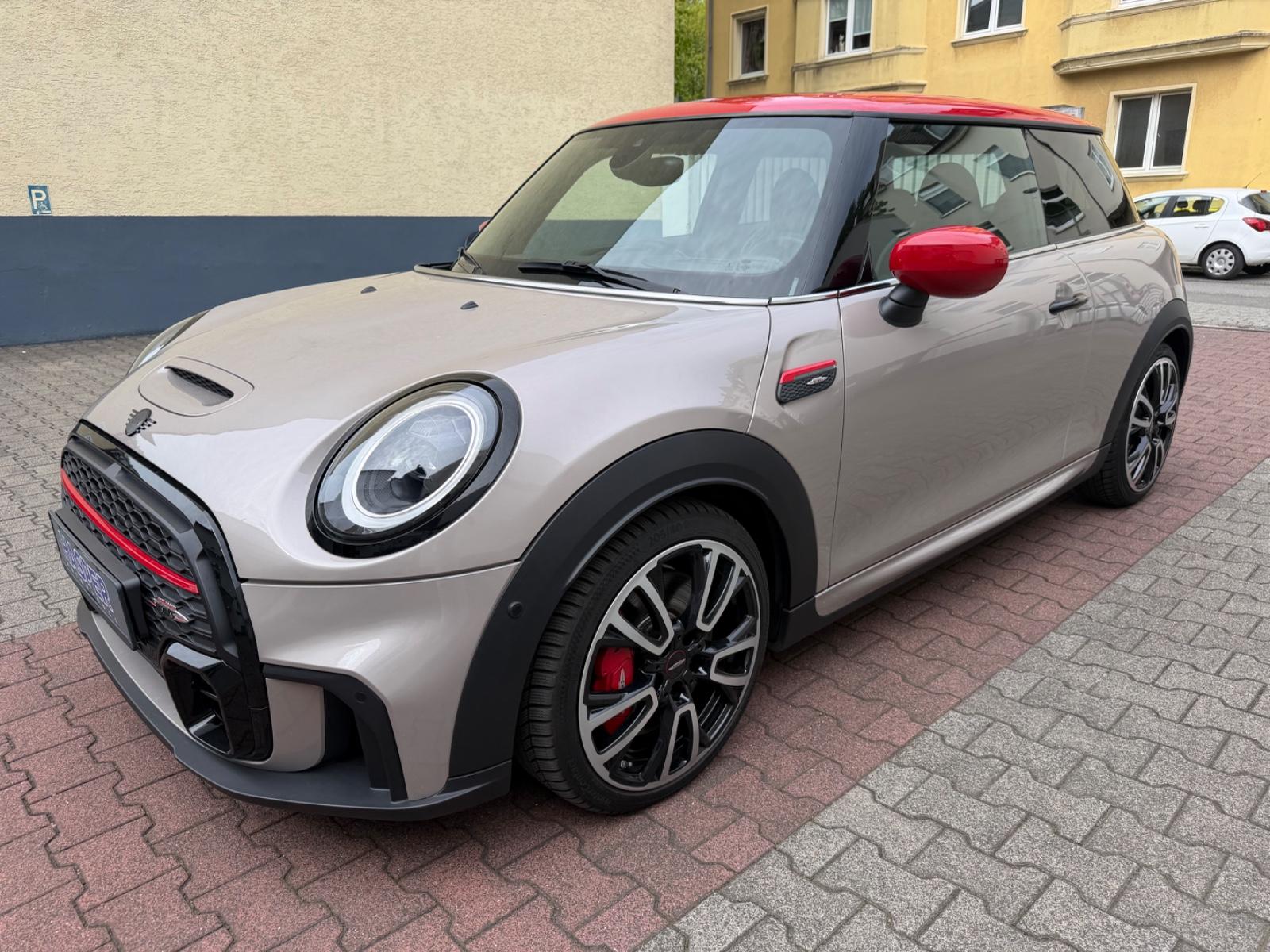 MINI John Cooper Works ( LED / NAVI / HUD / CAM )