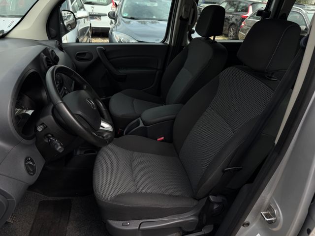 Citan Kombi 111 CDI extralang, 7 Sitze, AHK Bild 11
