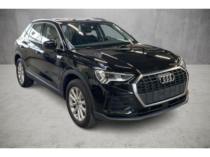 Fahrzeugabbildung Audi Q3 45 eTFSI S-tronic *Cam*LED*PDC*Sitzhzg*ACC*